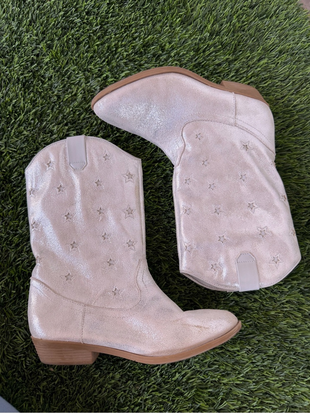 Tucker + Tate silver star cowboy boots
